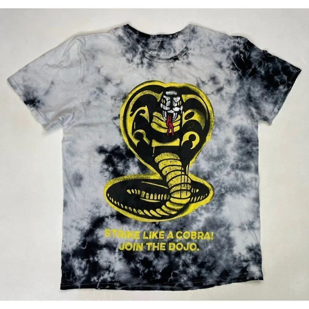 Cobra Kai Graphic T-shirt Men Medium Tie Dye Short Sleeve TV Show
